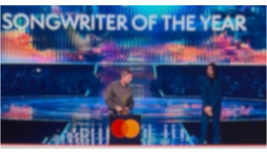 ノエル・ギャラガー  2026年 ブリット・アワードでソングライター・オブ・ザ・イヤー受賞！オアシスへ感謝のスピーチ